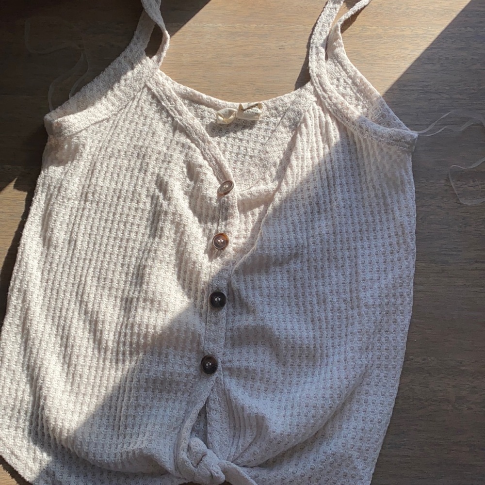 Button tank top